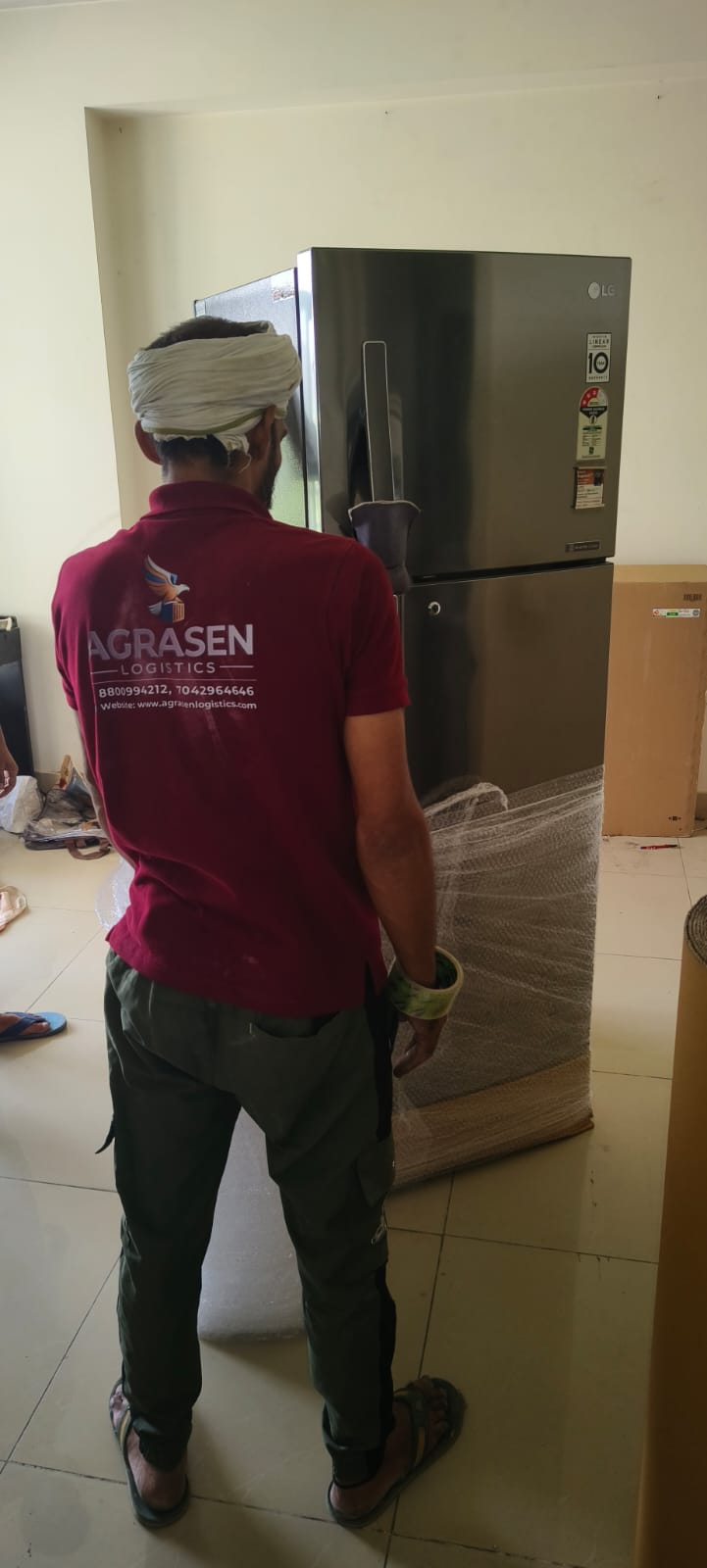 Agrasen Logistics packing and moving work